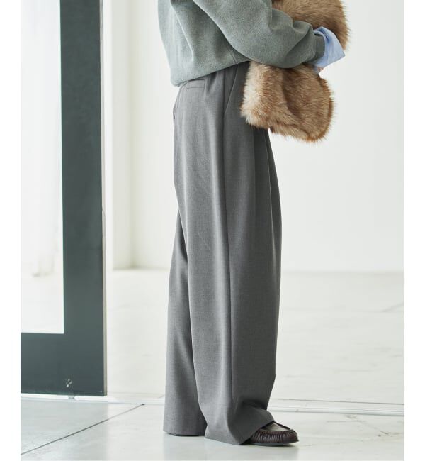SLOBE IENA「《WEBのみ4サイズ展開/WEB限定カラー/吸湿発熱/予約》CIRCULATE WARM タックパンツ」|スラックス|