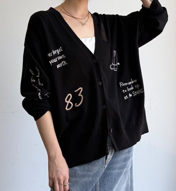  「【WEB限定】レタリング刺繍カーディガン」|カーディガン|