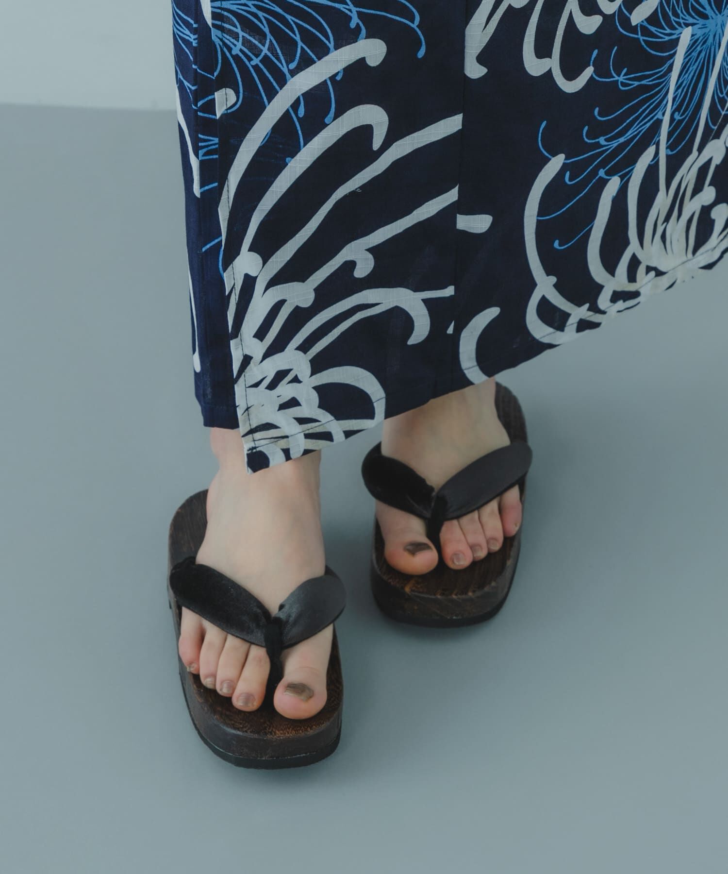 SENSE OF PLACE by URBAN RESEARCH「『WEB/一部店舗限定』下駄」|その他|