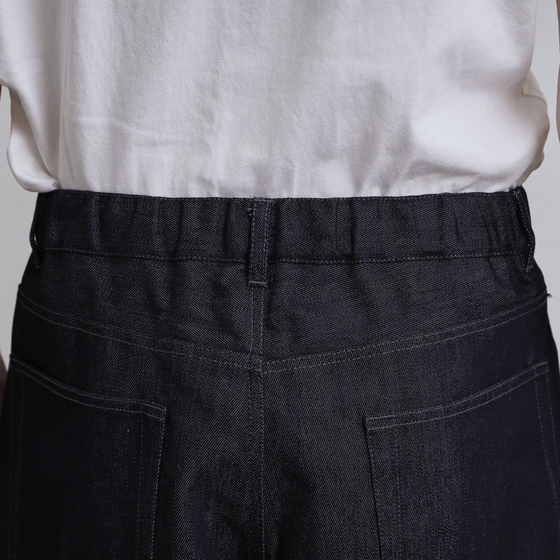 tk.TAKEO KIKUCHI「【色褪せしにくいデニム】Comfy Fadeless Denim Seriesバレルデニム」|デニム|