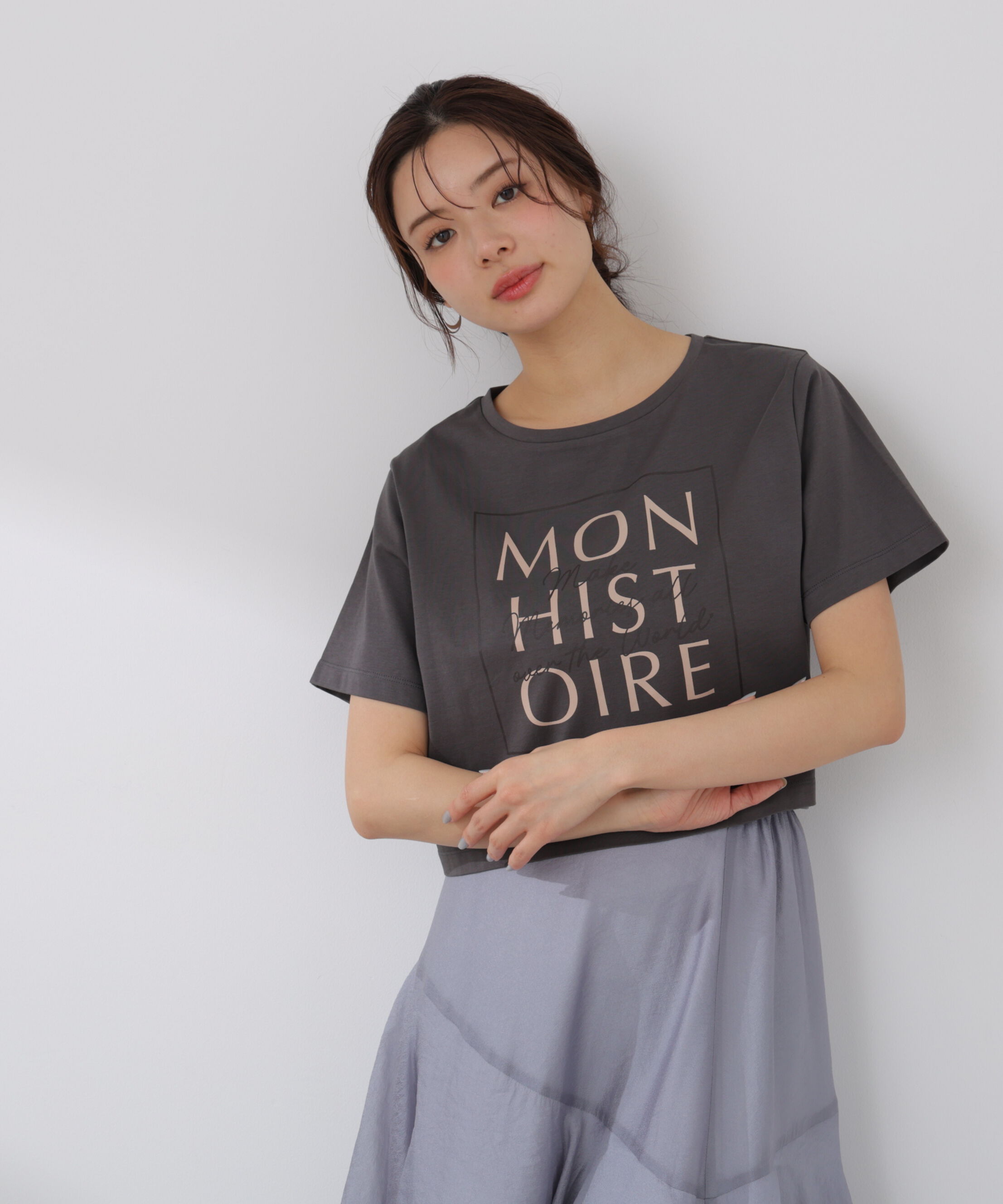 PROPORTION BODY DRESSING「短丈ロゴTシャツ」|Tシャツ・カットソー|