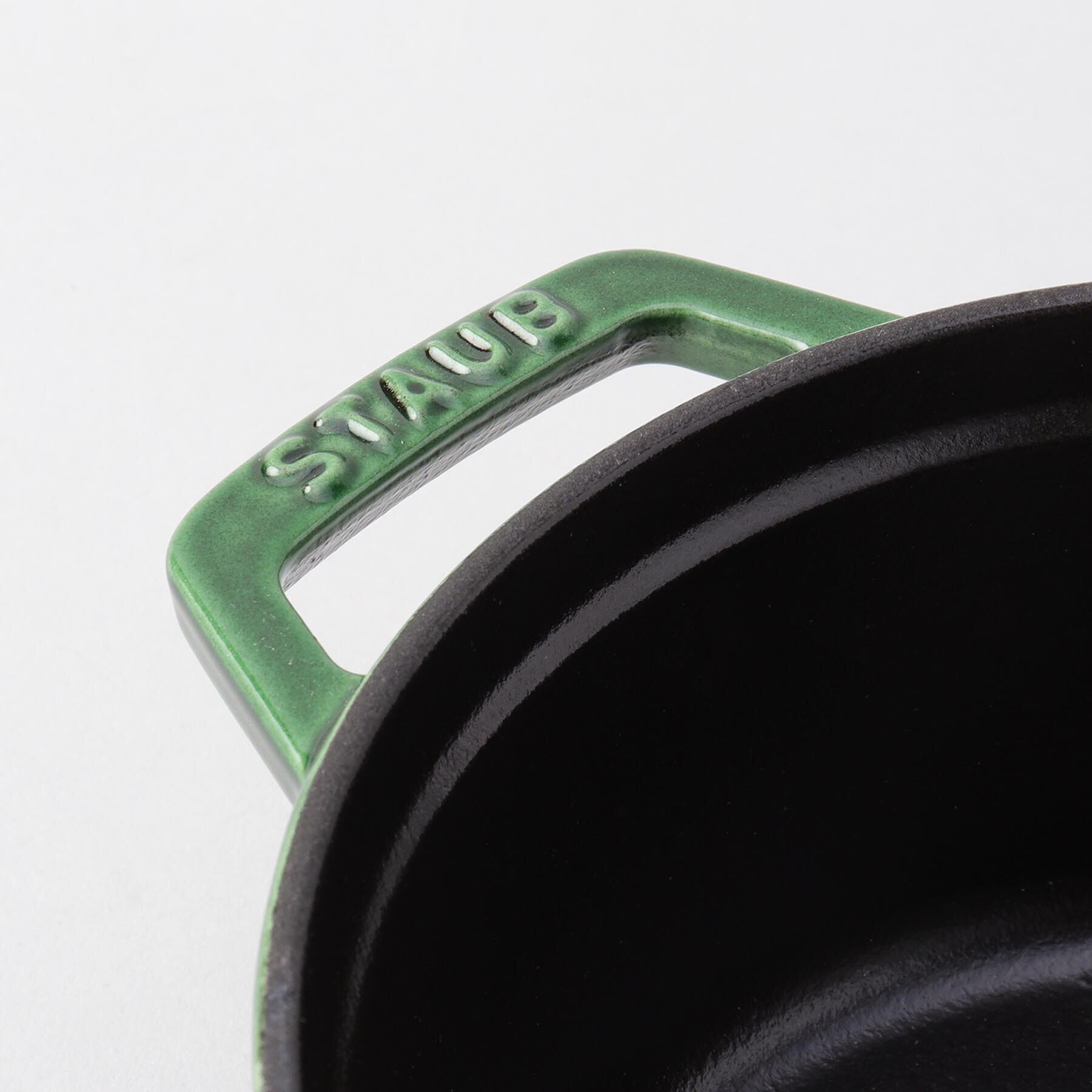 212 KITCHEN STORE「ピコ・ココット ラウンド 18cm バジルグリーン ＜Staub ストウブ ＞」|食器・キッチングッズ|