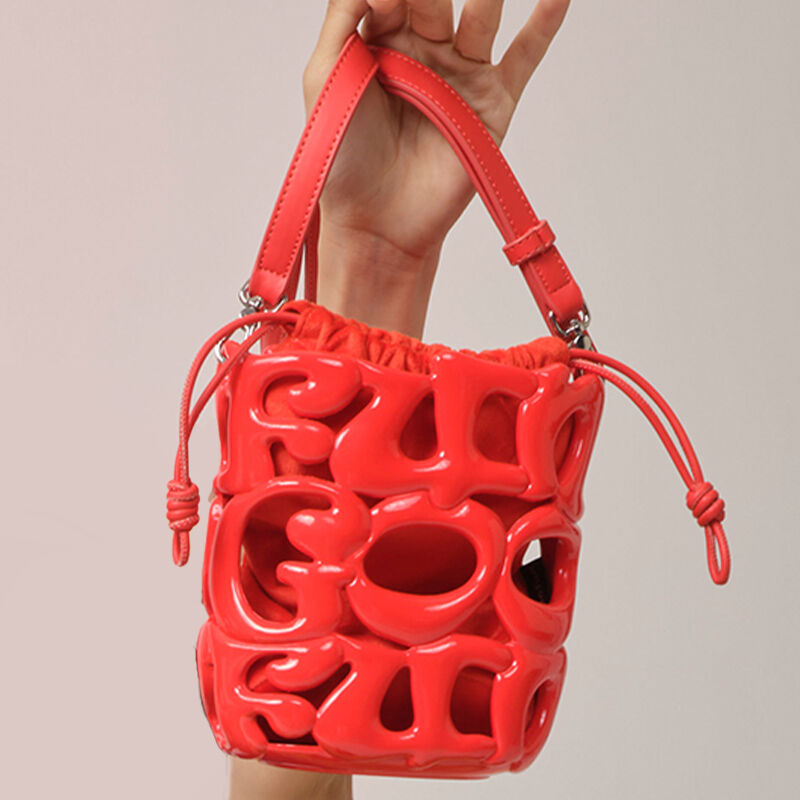 fungoofun「EVA ロゴ ショルダー バッグ /G-0025」|ショルダー・メッセンジャー|RED