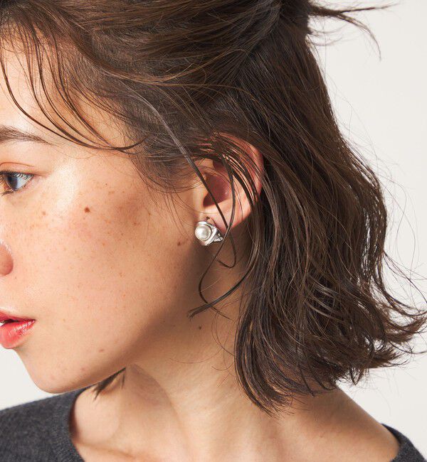 UNITED ARROWS green label relaxing「Wrap フェイクパール イヤリング」|イヤリング|