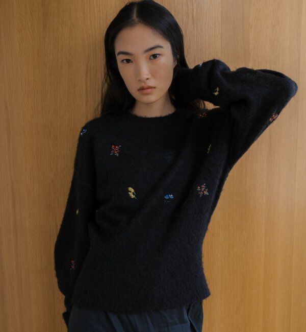  「刺繍ビジューニットプルオーバー」|ニット・セーター|