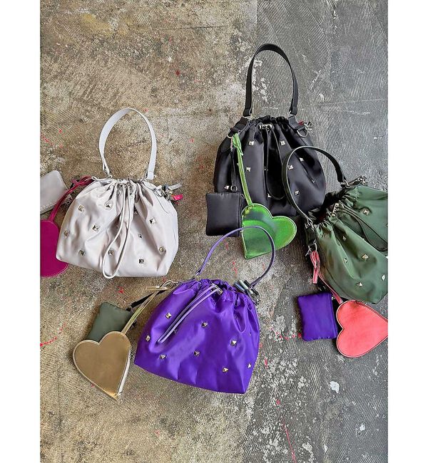 NOMINE「【cheek】heart pouch studs スタッズ ハートチャーム 巾着」|ショルダー・メッセンジャー|