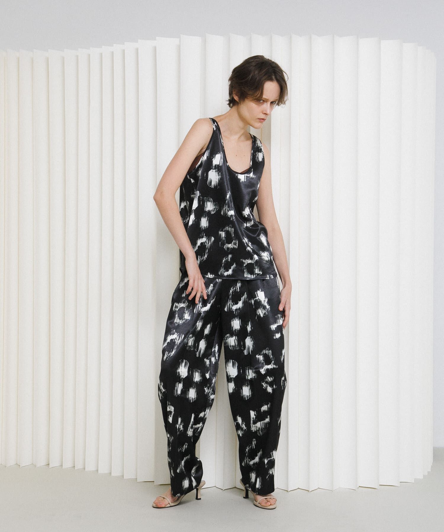 LAATO「black flower pants」|その他|