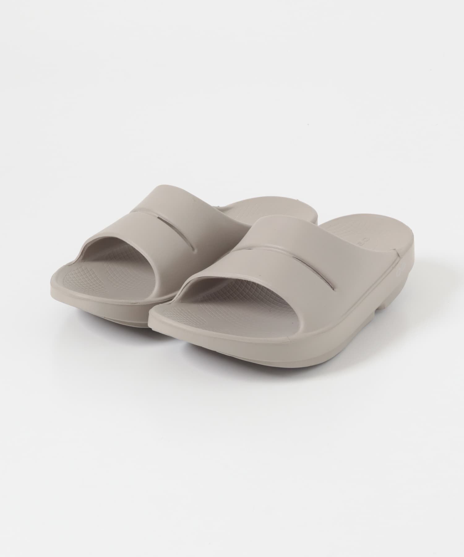 URBAN RESEARCH DOORS「OOFOS　OOAHH」|サンダル|