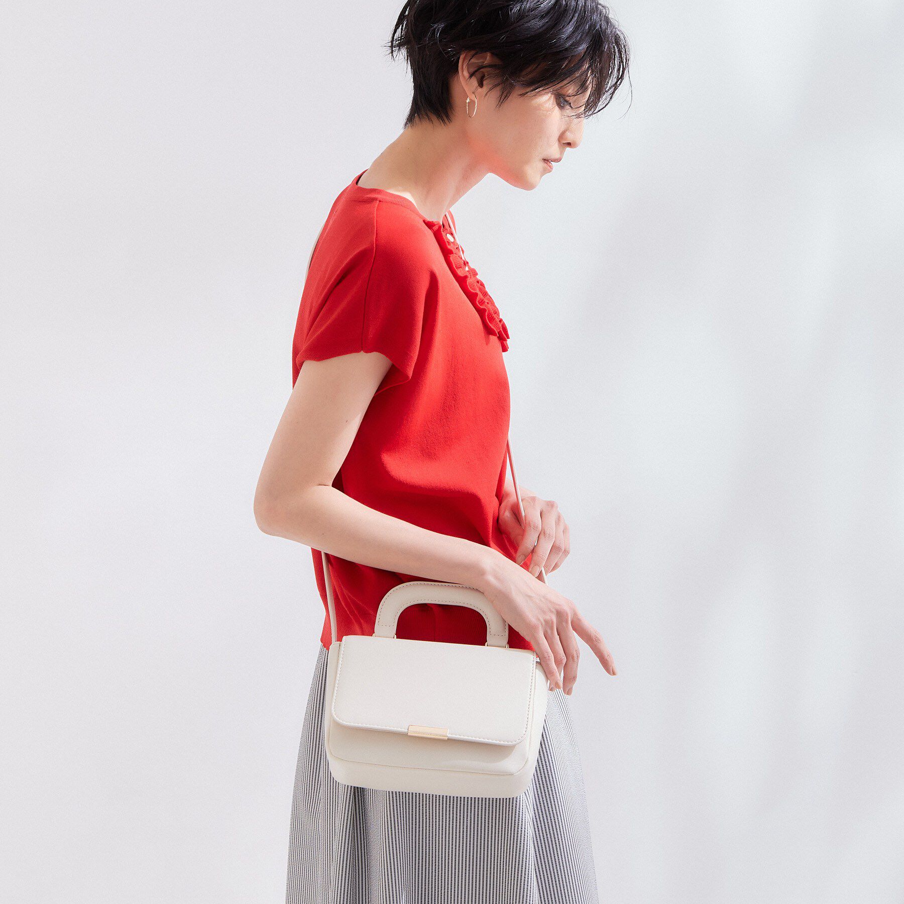 OPAQUE.CLIP「【マツコの知らない世界で紹介】2WAYメタルバーデザイン合皮ミニショルダーバッグ」|ショルダー・メッセンジャー|