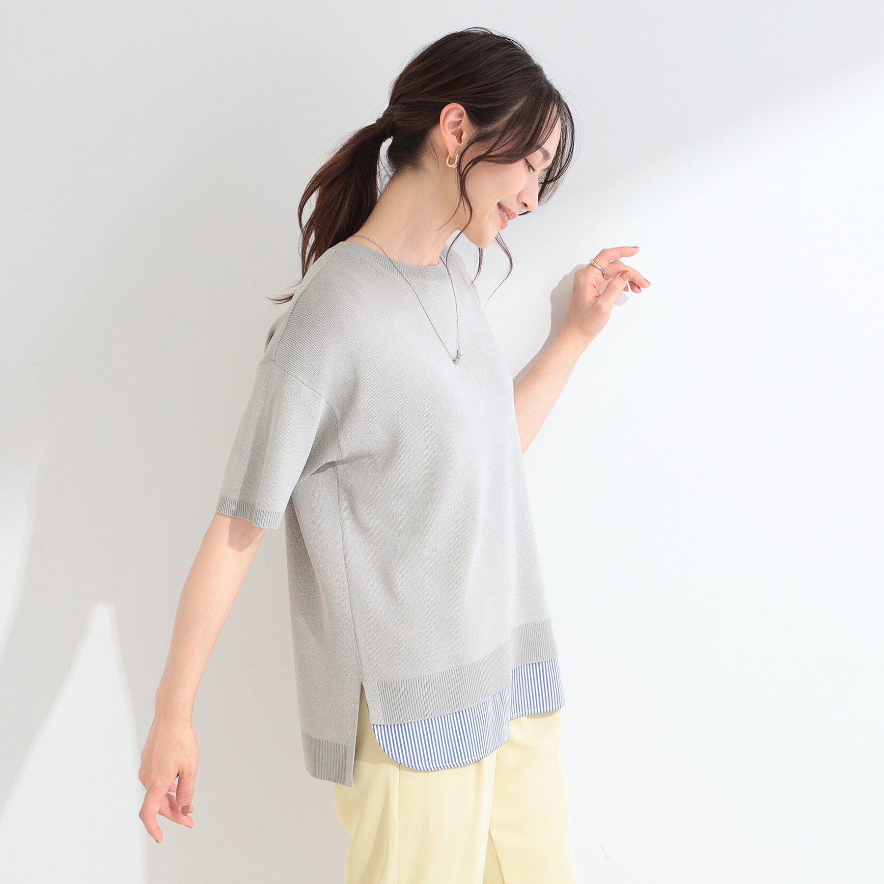 SHOO･LA･RUE「【ひんやり/UV/洗濯機可/S-LL】毛玉になりにくい シャツレイヤード風でこなれ見え 半袖ニット」|ニット・セーター|