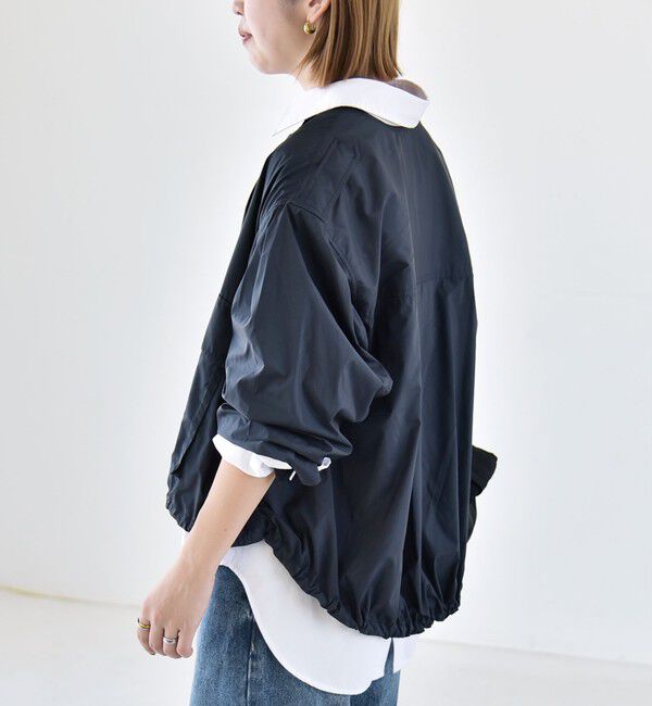 quaranciel「《予約》quaranciel:〈防水/防風/洗濯機可能〉LIMONTA EAST ノーカラー ドロスト ブルゾン」|ブルゾン・スタジャン|ネイビー