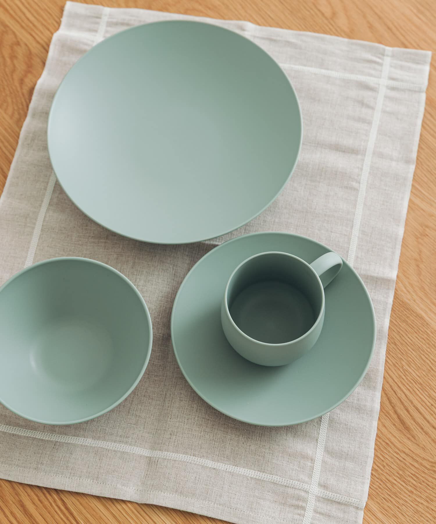 URBAN RESEARCH DOORS「DOORS LIVING PRODUCTS　tsugi プレート180」|食器・キッチングッズ|