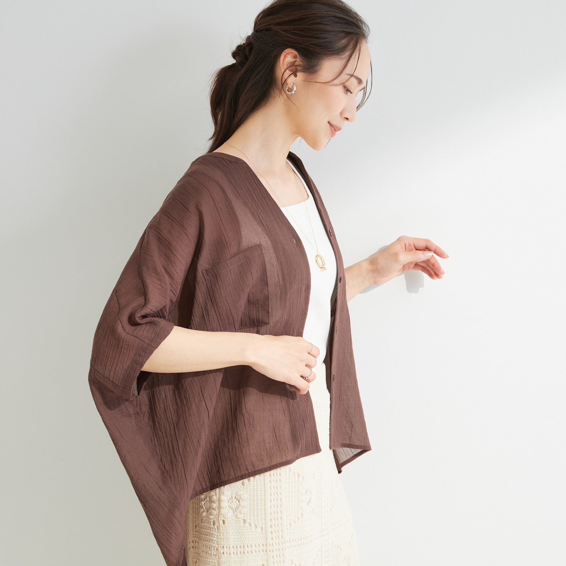 SHOO･LA･RUE「【洗濯機可/選べる6色】程よいシアー感が涼し気 ゆったりワッシャードルマンブラウス」|シャツ・ブラウス|