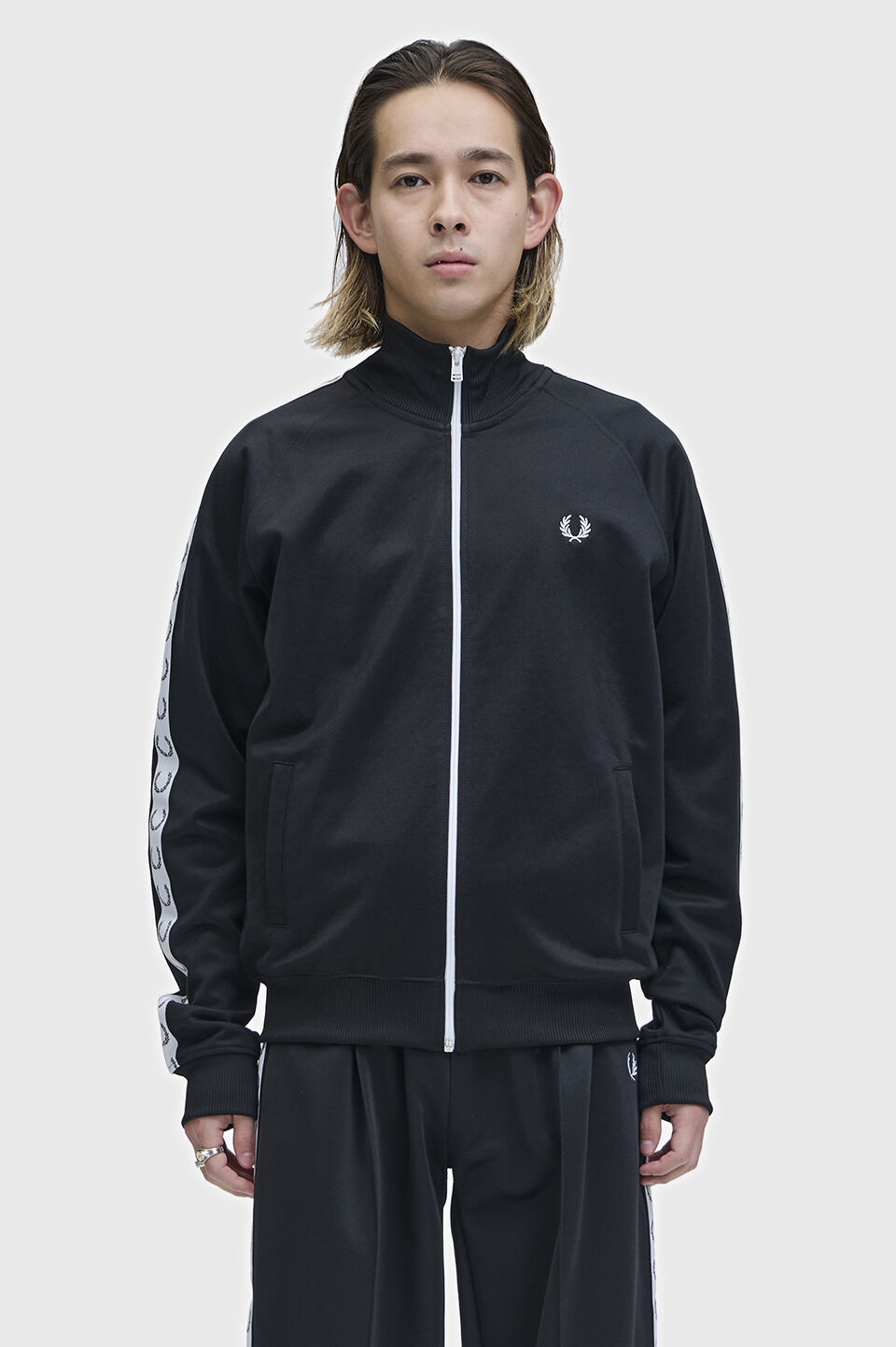 FRED PERRY 「FRED PERRY／Taped Track Jacket／フレッドペリートラックジャケット」|スウェット・ジャージ|