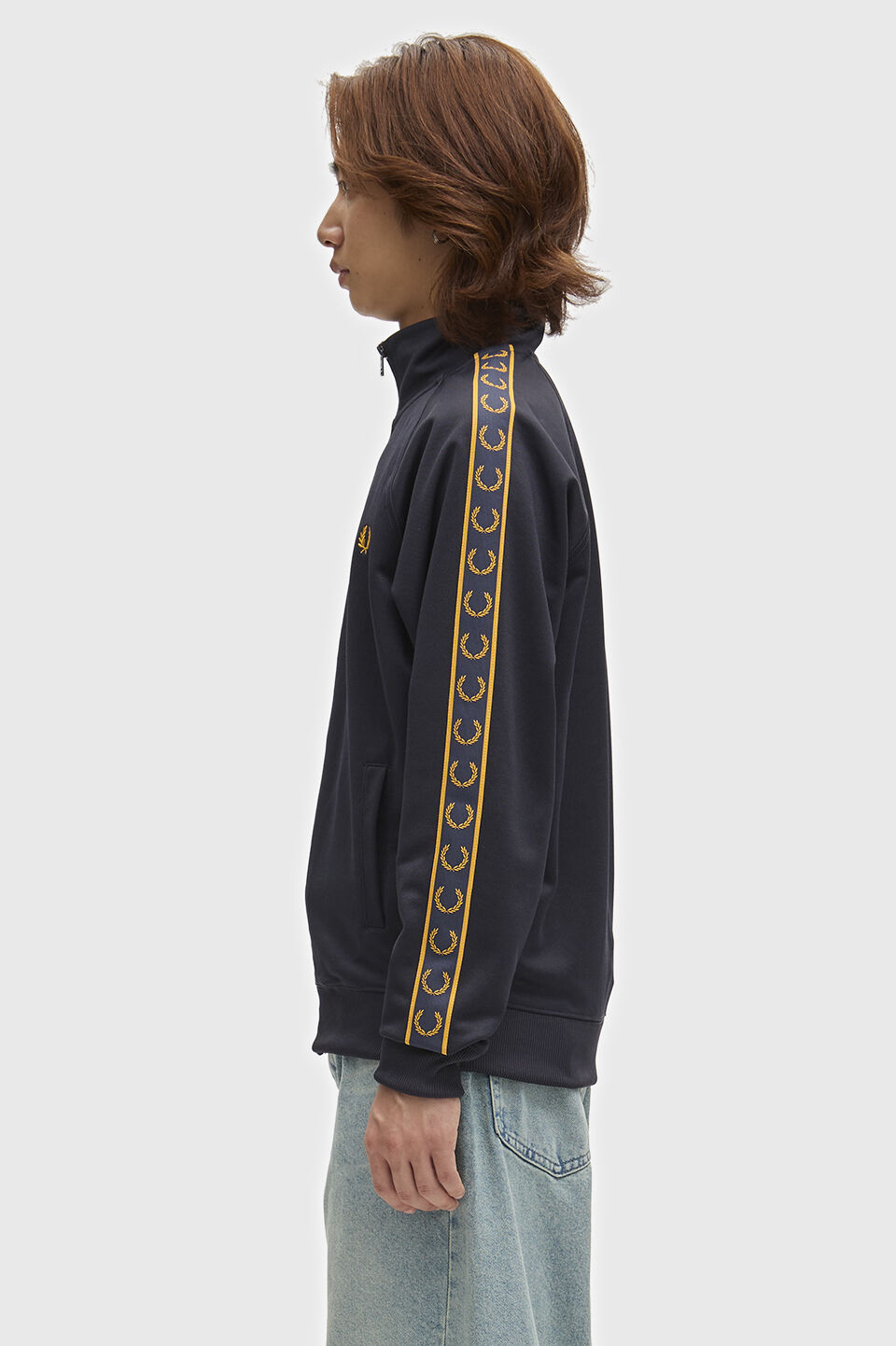 FRED PERRY 「FRED PERRY／Contrast Tape Track Jacket／フレッドペリー コントラストテープトラックジャケット」|ブルゾン・スタジャン|