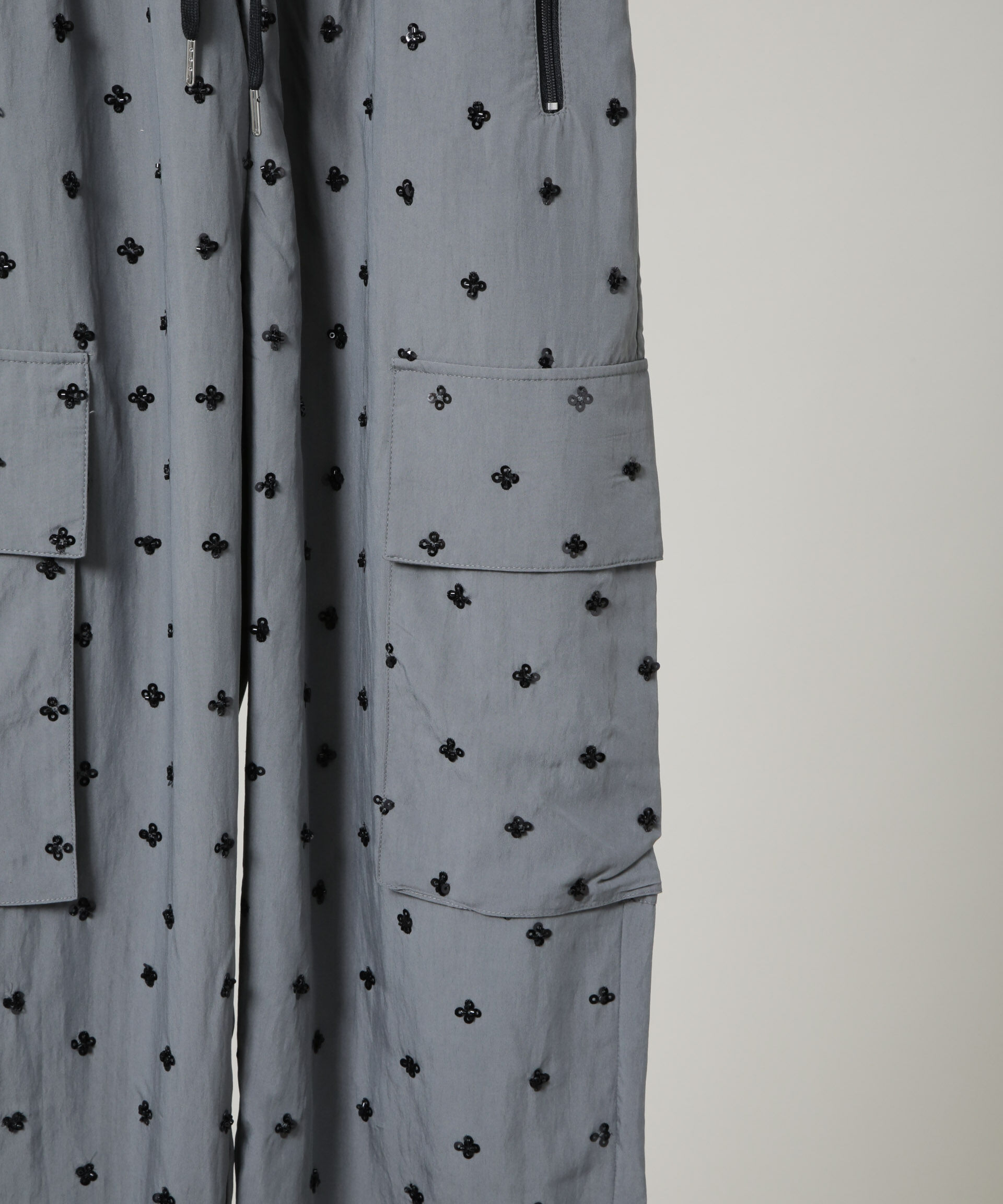 nano･universe「BAUM UND PFERDGARTEN/Viscose with Sequins パンツ(セットアップ可)」|チノ|