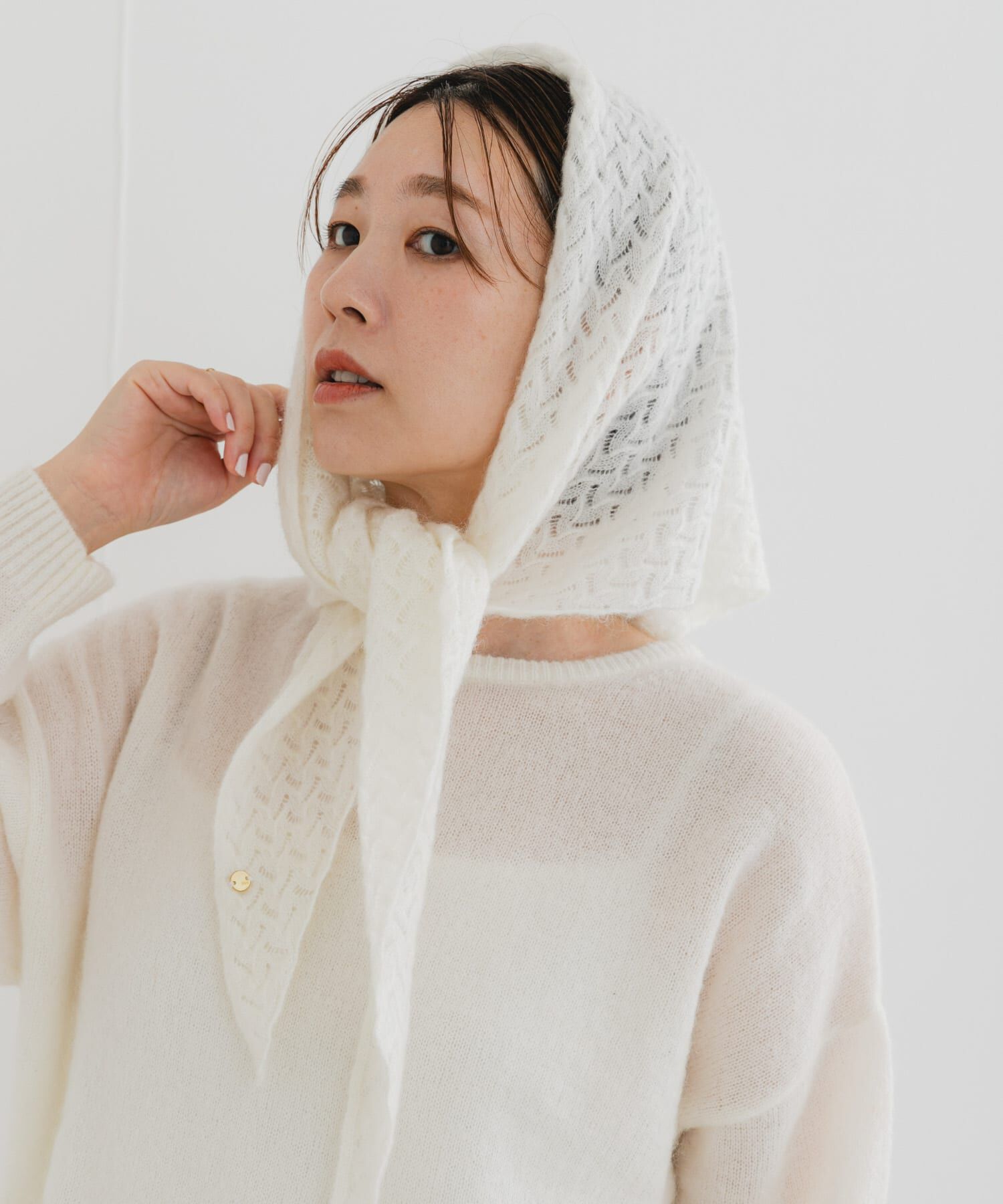 URBAN RESEARCH ROSSO「F by ROSSO　ヘアリーニットプルオーバー+ニットスカーフ」|ニット・セーター|