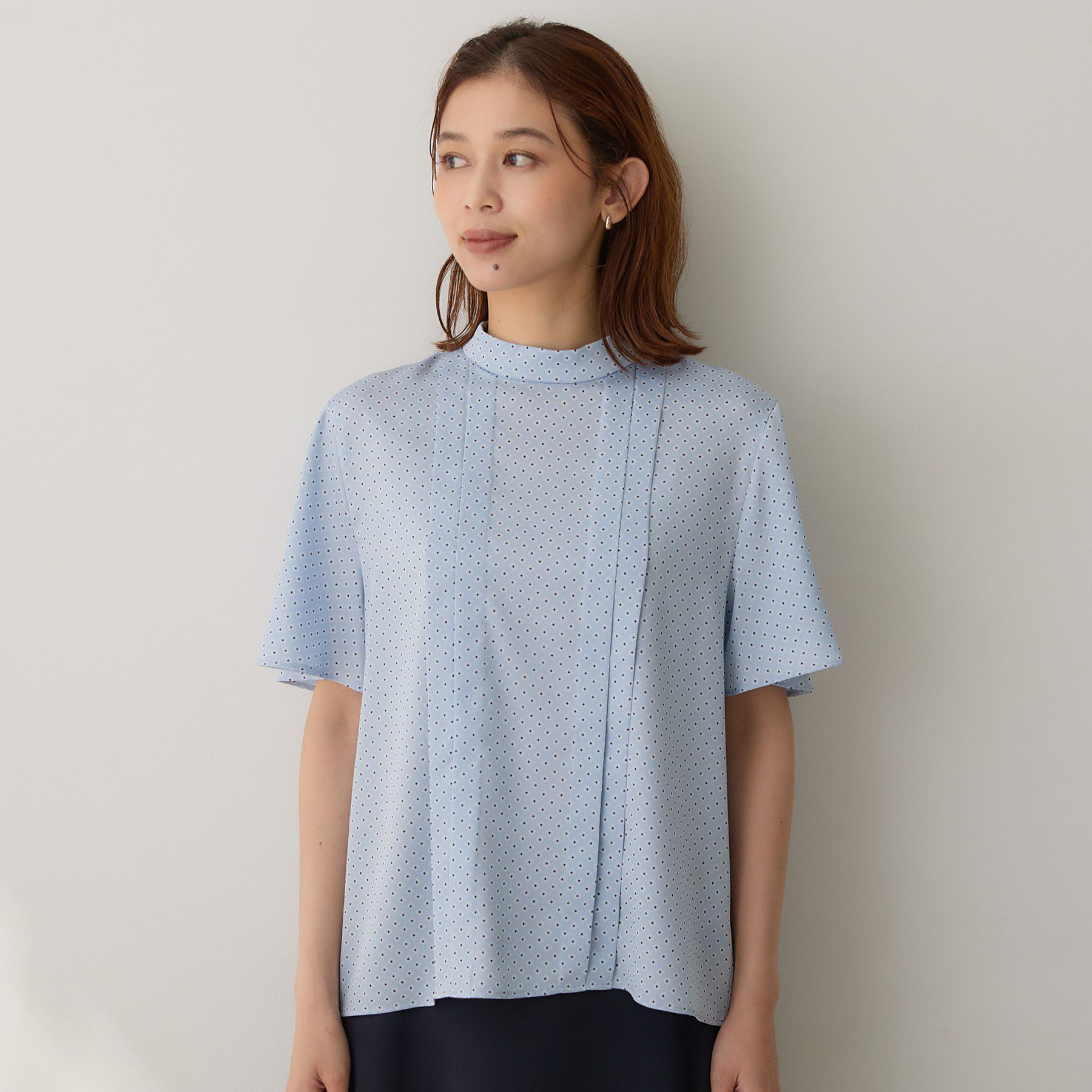 UNTITLED「ダイヤジオメプリントブラウス」|シャツ・ブラウス|