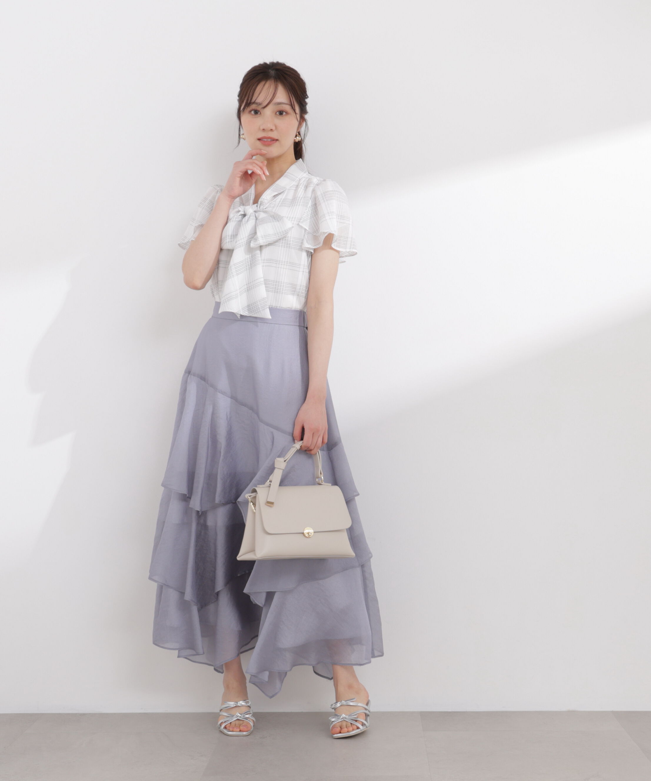 PROPORTION BODY DRESSING「チェックチューリップ袖リボンブラウス 26SS」|シャツ・ブラウス|