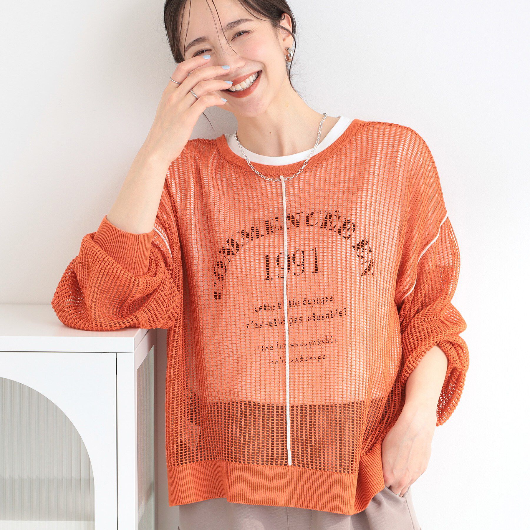 SHOO･LA･RUE「【2点セット/洗濯機可/S-LL】時短でこなれ見え カーデにもなる2WAYメッシュニット+半袖ロゴT」|その他|オレンジ(067)