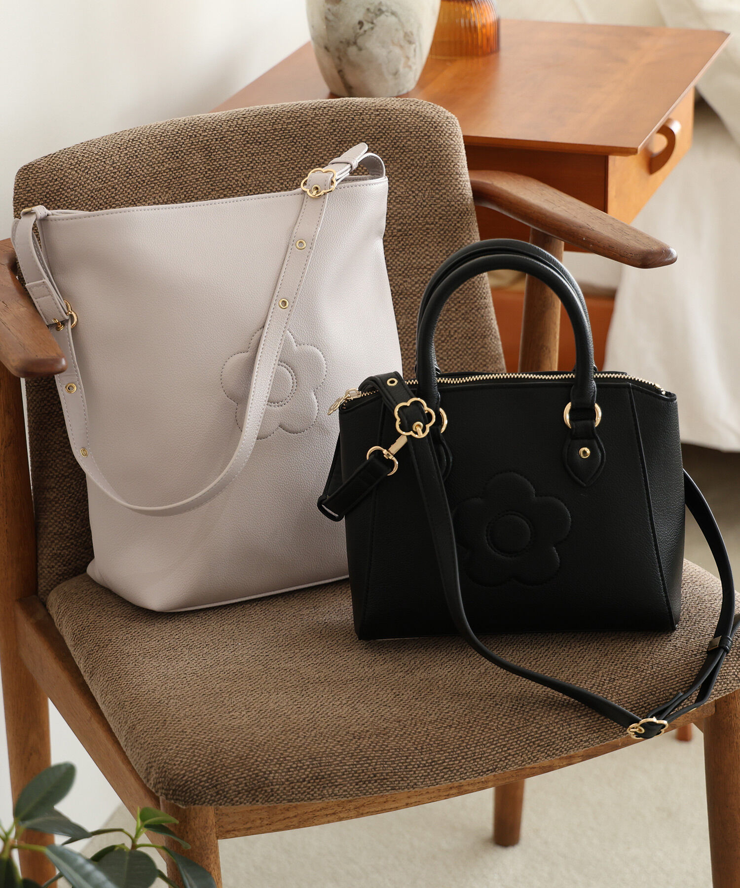 MARY QUANT「デイジーバックル トート」|トートバッグ|