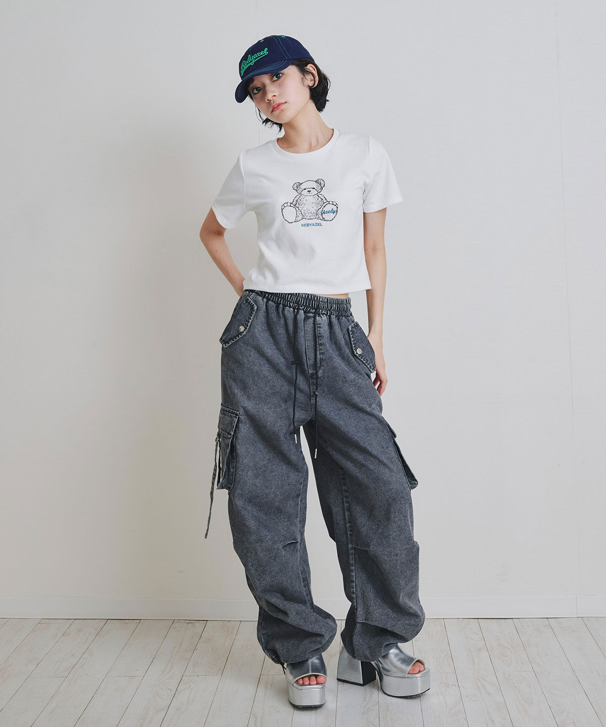 REDYAZEL「Azely コンパクトTシャツ」|Tシャツ・カットソー|