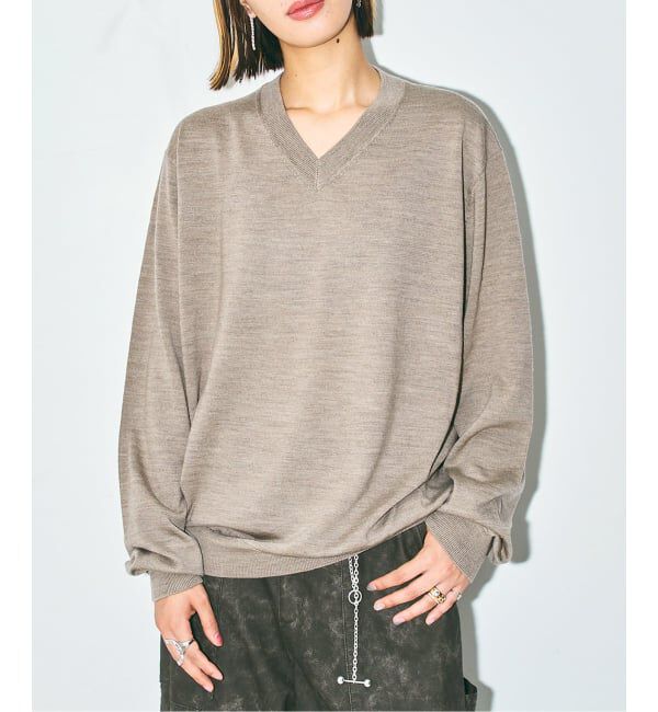  「《予約》V NECK SWEATER：ニット」|ニット・セーター|ベージュ