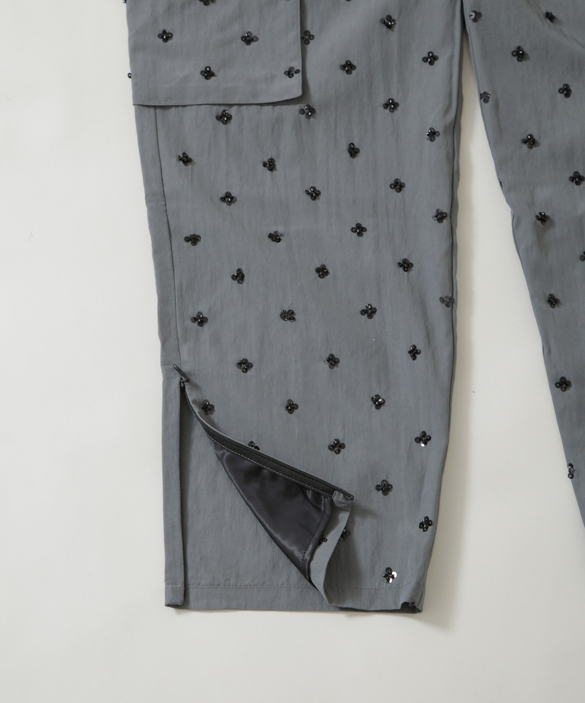 nano･universe「BAUM UND PFERDGARTEN/Viscose with Sequins パンツ(セットアップ可)」|チノ|