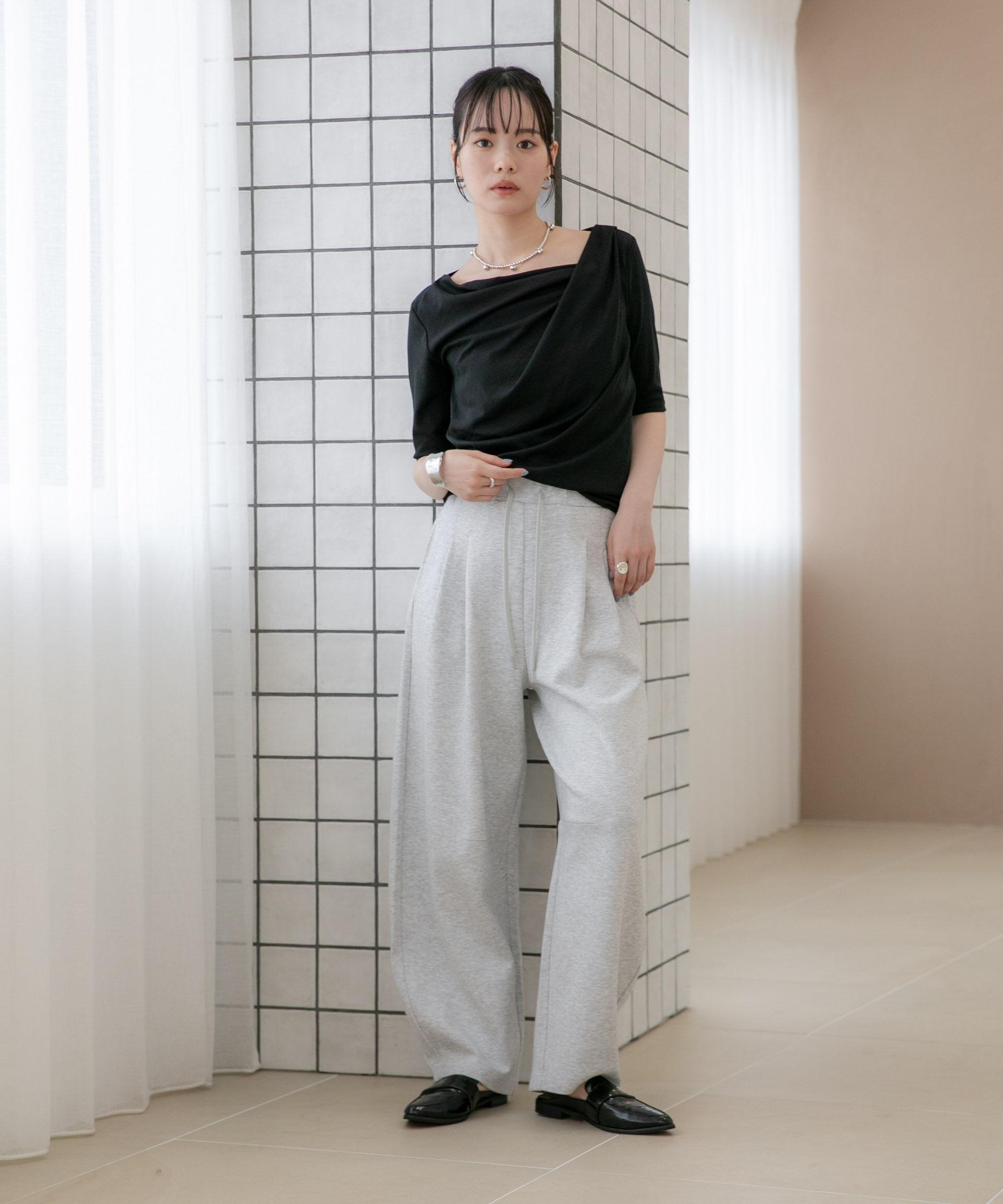 NANO universe「WEB限定/タックアシメフライスカットデザイントップス」|Tシャツ・カットソー|