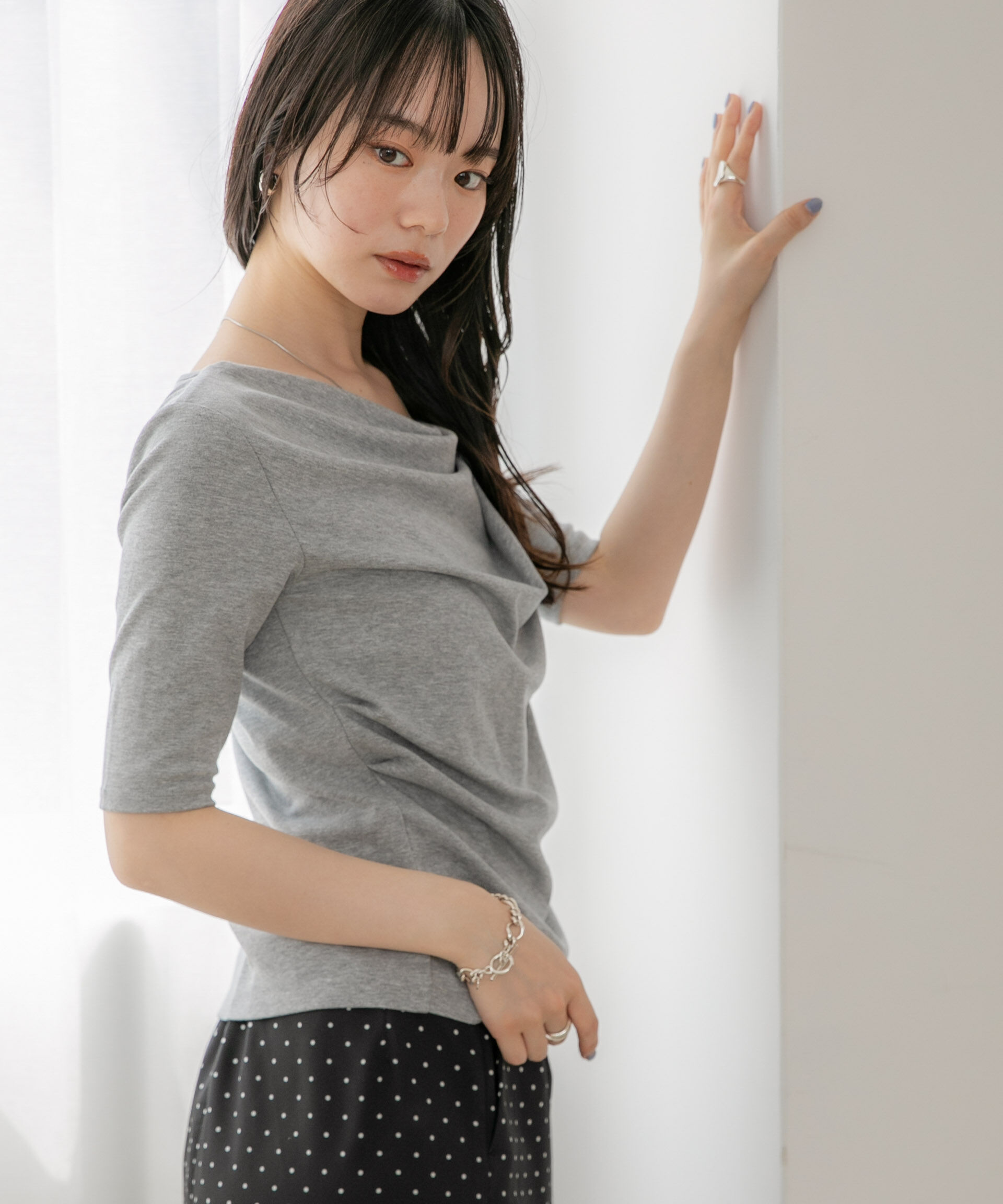 NANO universe「WEB限定/タックアシメフライスカットデザイントップス」|Tシャツ・カットソー|