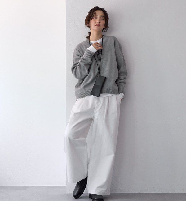  「【A・MONN】【EC・店舗限定色あり】Vネックニットプルオーバー」|ニット・セーター|