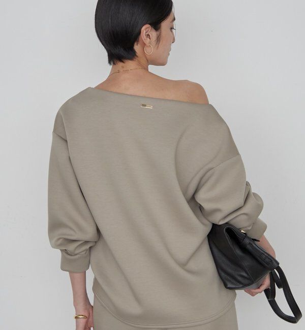  「《着心地抜群/ヘルシーに華奢見え》【JAPAN MADE】オフショルプルオーバー」|Tシャツ・カットソー|