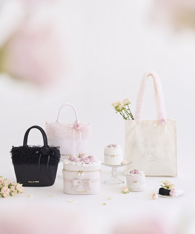 Maison de FLEUR「ローズブーケポーチ」|ポーチ|