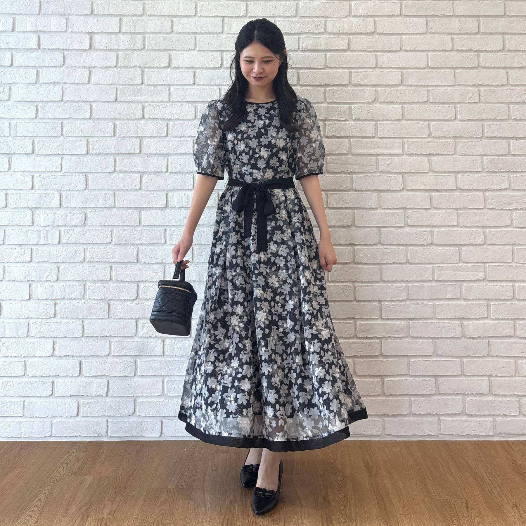Couture broach「【一枚で華やかに着映える】オパールチェック花柄ワンピース【洗濯機可】」|ワンピース|