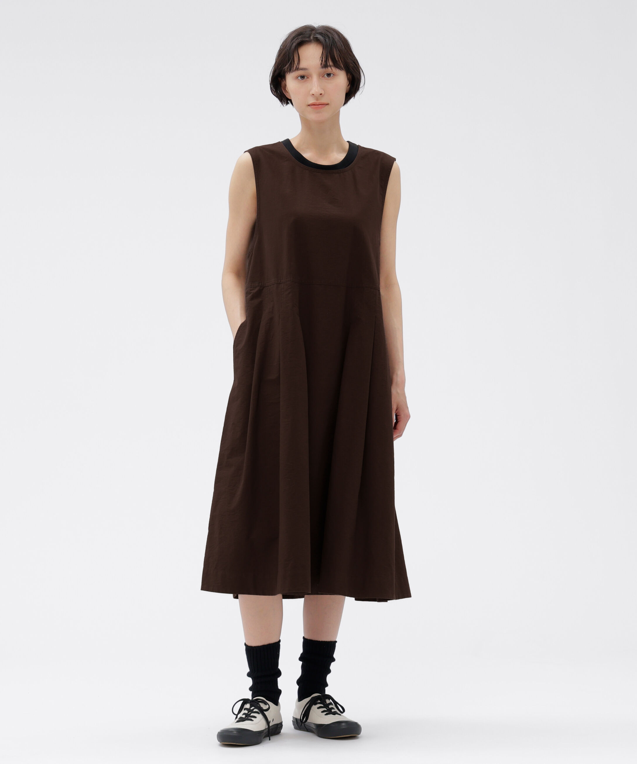 MHL.「LIGHTWEIGHT COTTON NYLON TWILL DRESS」|ワンピース|DARK WINE1
