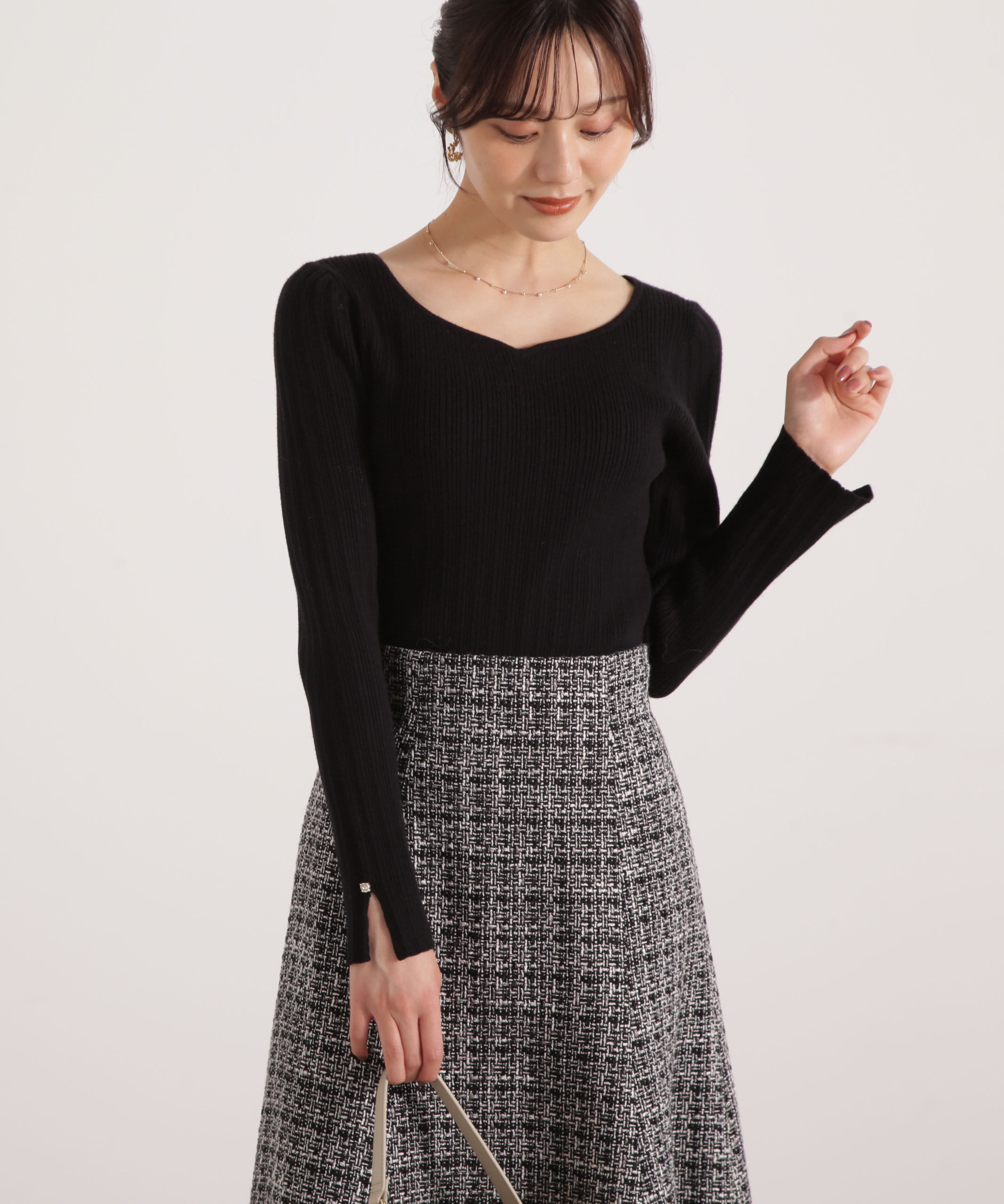 PROPORTION BODY DRESSING「ハートネックリブニット  25AW」|ニット・セーター|