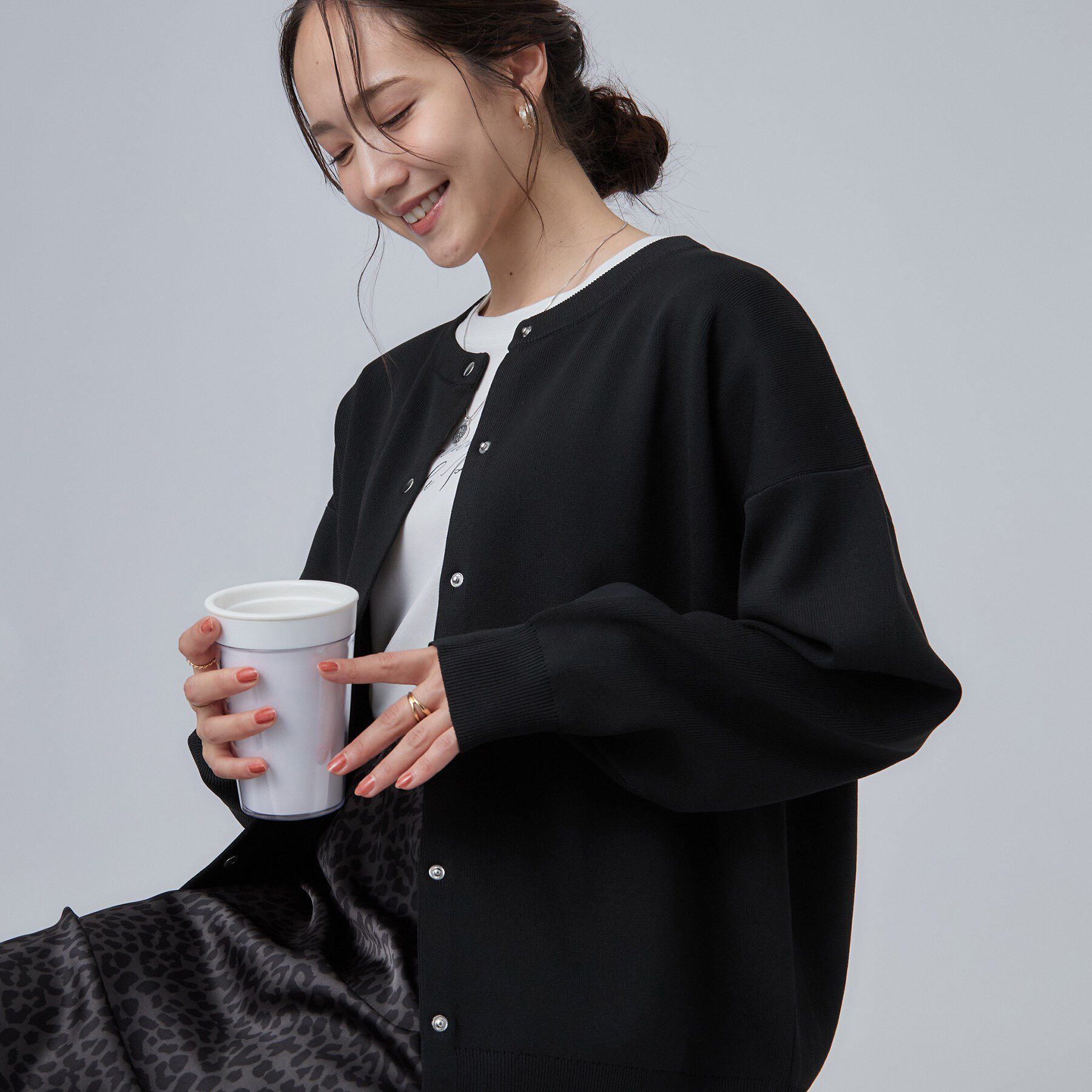 SHOO･LA･RUE「【セットアップ可/洗濯機可】軽やかに羽織れる スポンディシュニットカーディガン」|カーディガン|ブラック(019)