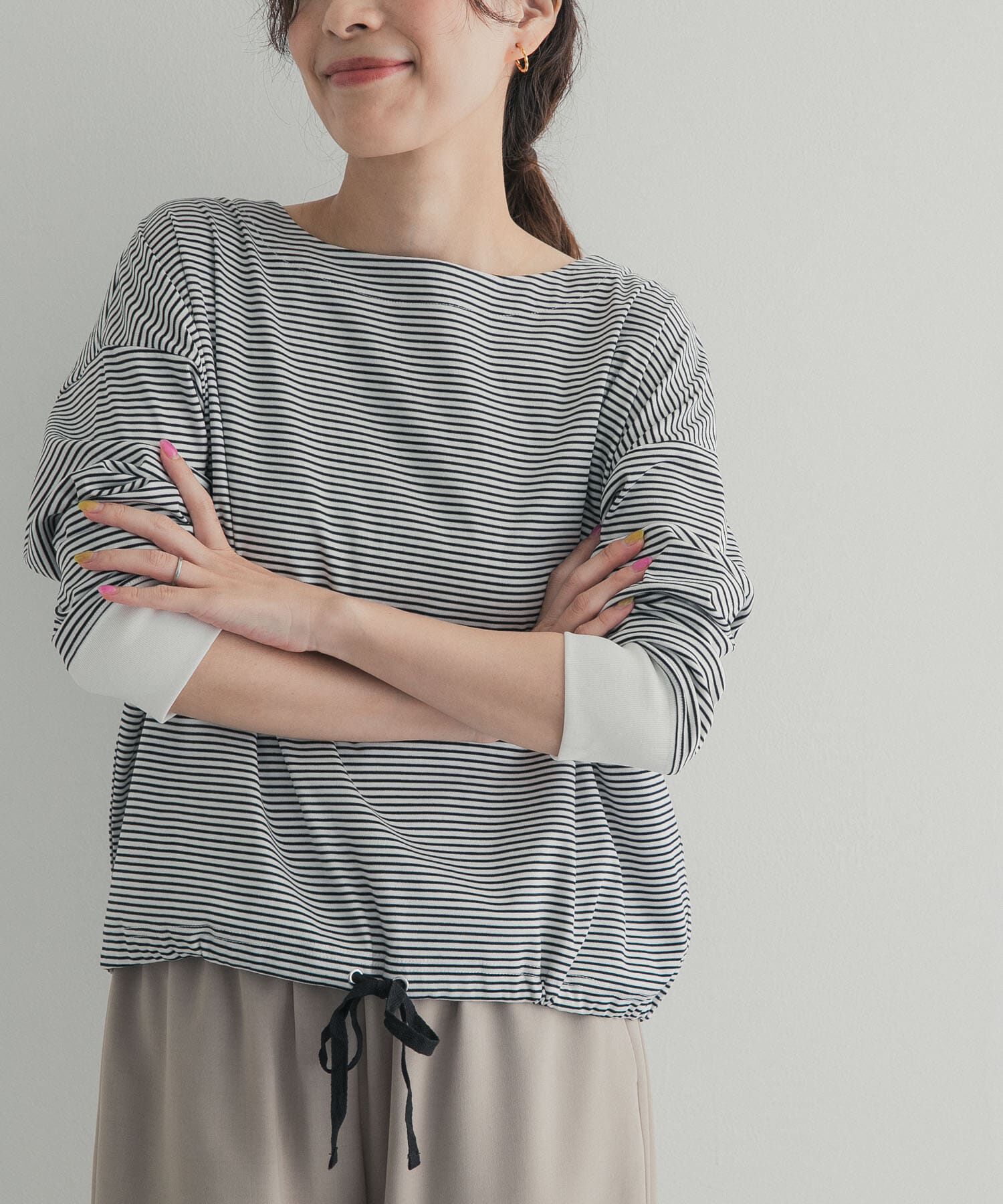 URBAN RESEARCH DOORS「『UR TECH』完声シルケットドロストプルオーバー」|Tシャツ・カットソー|ホワイト系その他