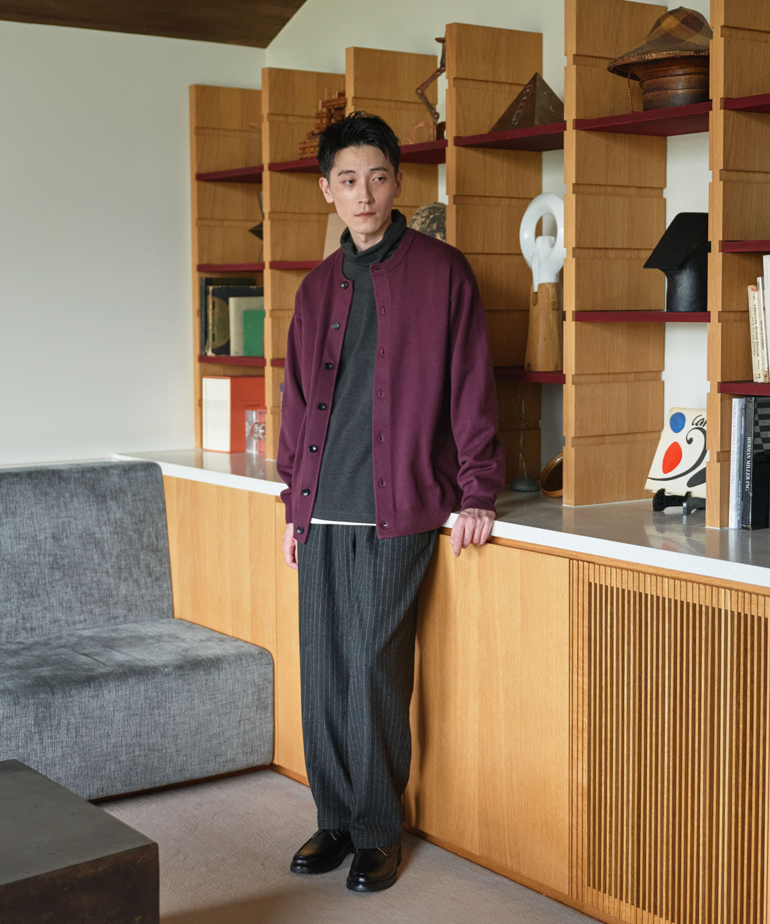 URBAN RESEARCH DOORS「『UR TECH』 200日 クルーネックカーディガン」|カーディガン|
