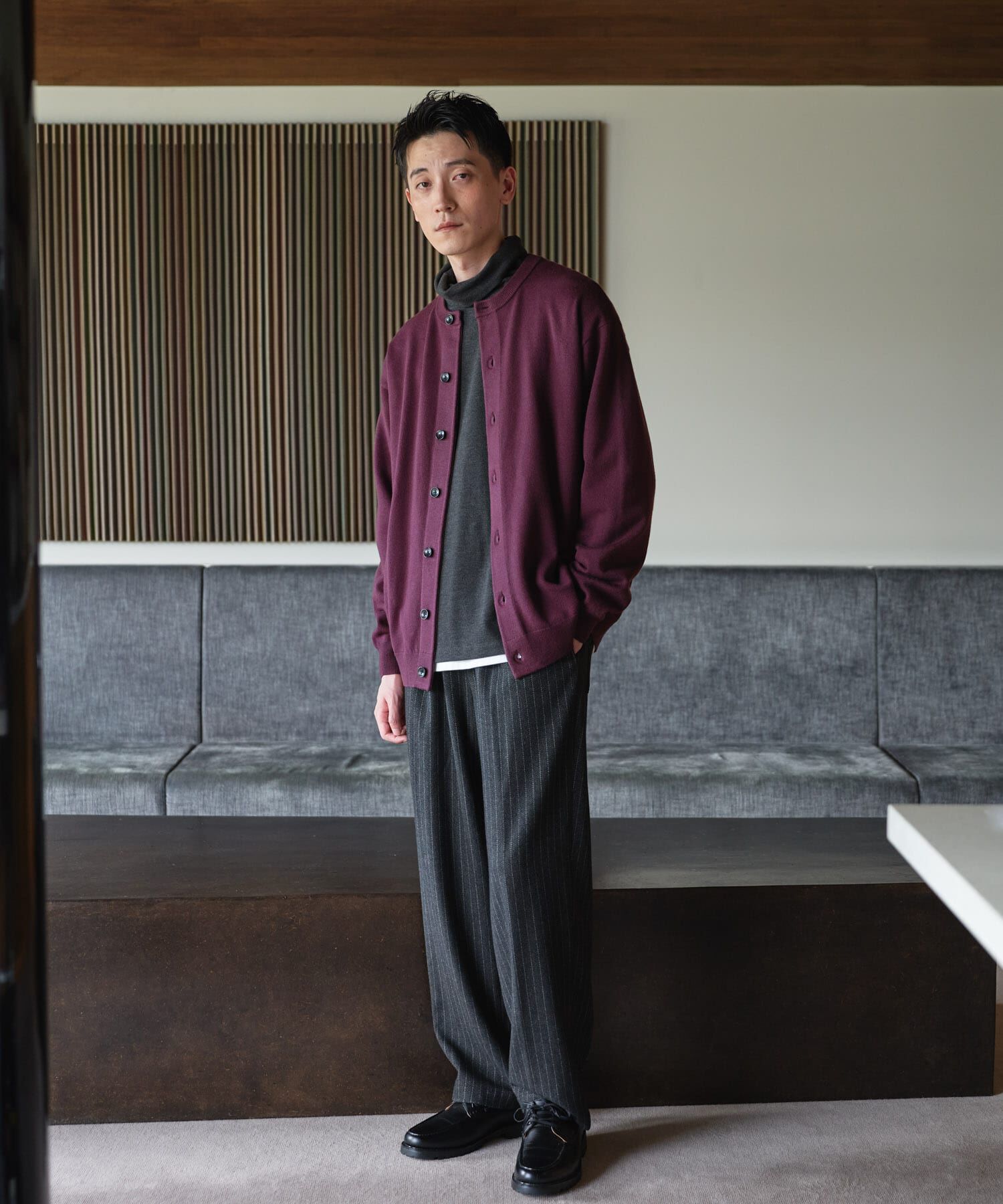 URBAN RESEARCH DOORS「『UR TECH』 200日 クルーネックカーディガン」|カーディガン|