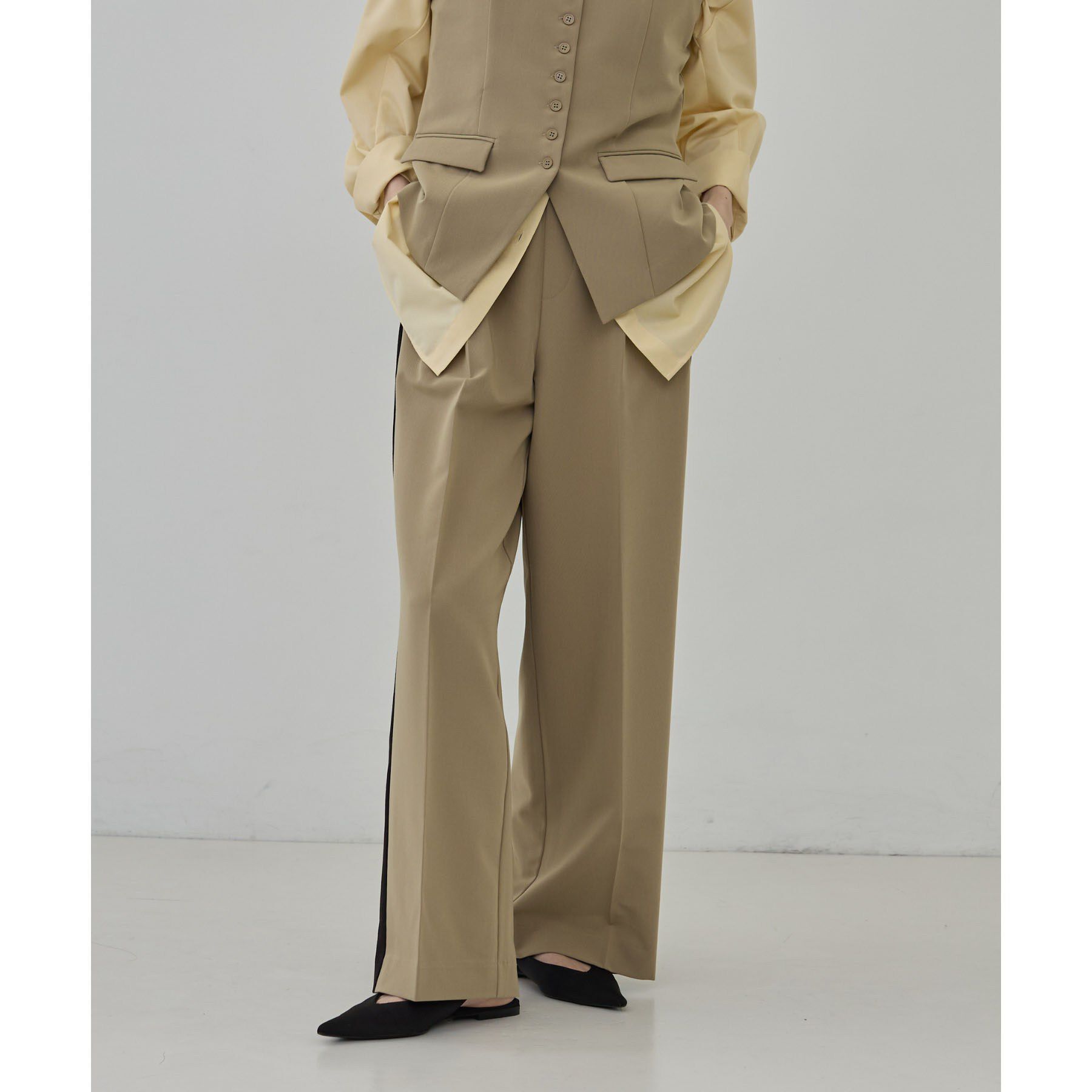 GALLEST「Comfy Slacks｜イージーサイドラインワイドパンツ」|その他|ベージュ(552)