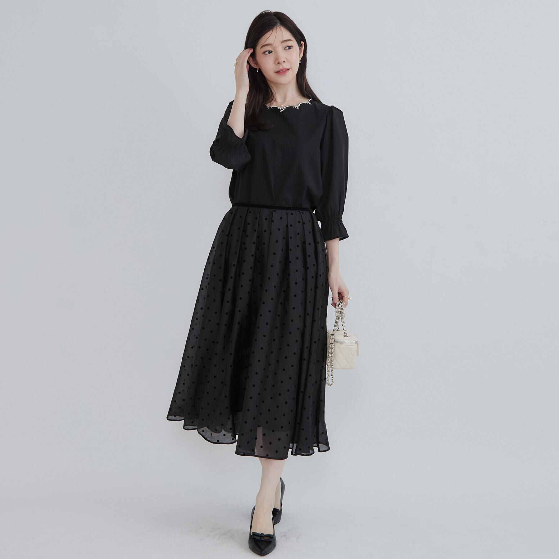 Couture broach「【顔まわり華やぐ・接触冷感・UVカット】スカラ刺繍トップス」|Tシャツ・カットソー|