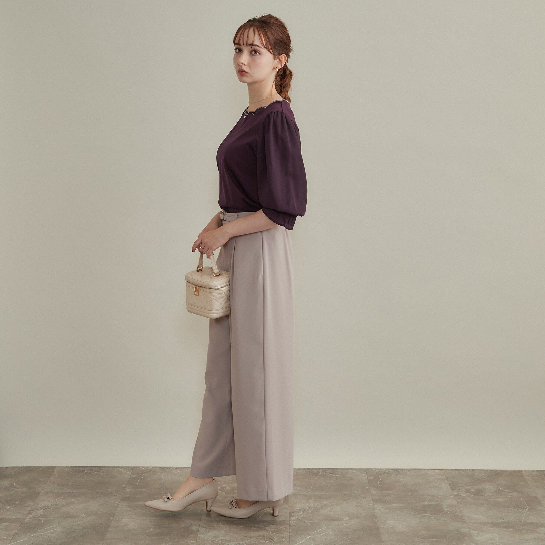 Couture broach「【顔まわり華やぐ・接触冷感・UVカット】スカラ刺繍トップス」|Tシャツ・カットソー|
