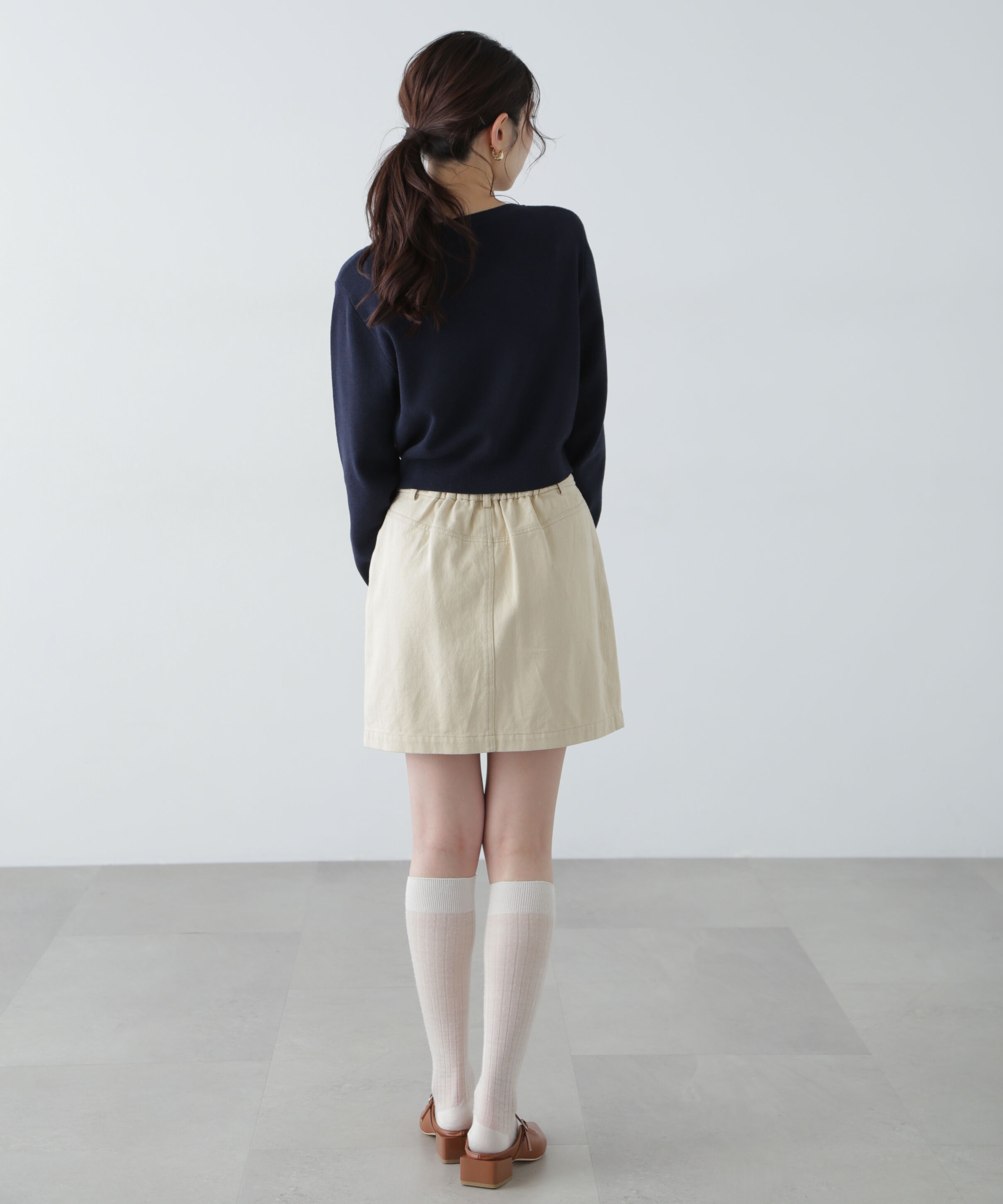  「ドットボタンクルーネックカーディガン」|ニット・セーター|