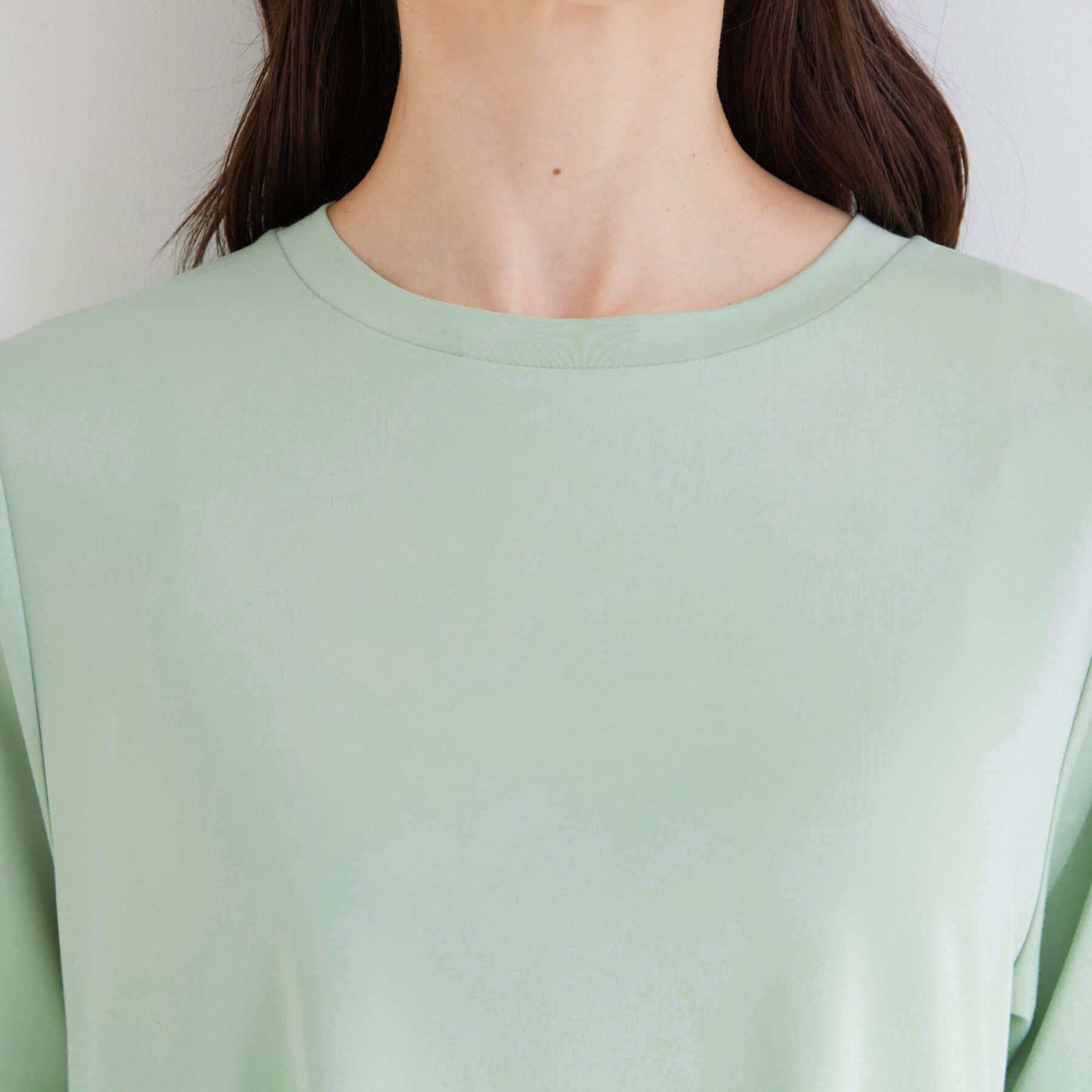 SHOO･LA･RUE「【ひんやり/UV/体型カバー】インせず着られる サイドギャザー切替トップス」|Tシャツ・カットソー|