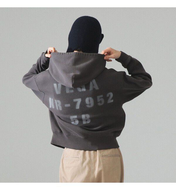 BEAMSBOY「【別注】HEAR MY NAME &times; maturely / プリント ジップ フーディー」|スウェット・ジャージ|