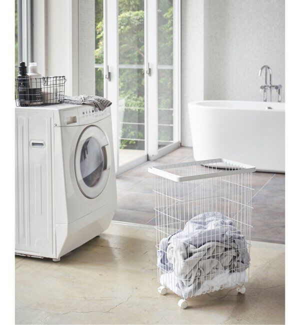 journal standard Furniture「《WEB限定予約》【tower/タワー】 ランドリーバスケット キャスター付き」|トイレタリー・ランドリーグッズ|