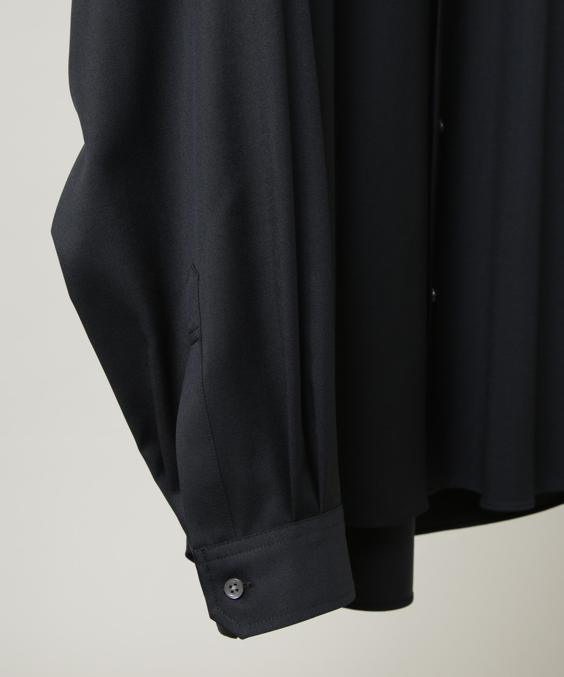 NANO universe「FARAH/別注 CANONICO Twill Black Shirt(セットアップ可)」|シャツ・ブラウス|