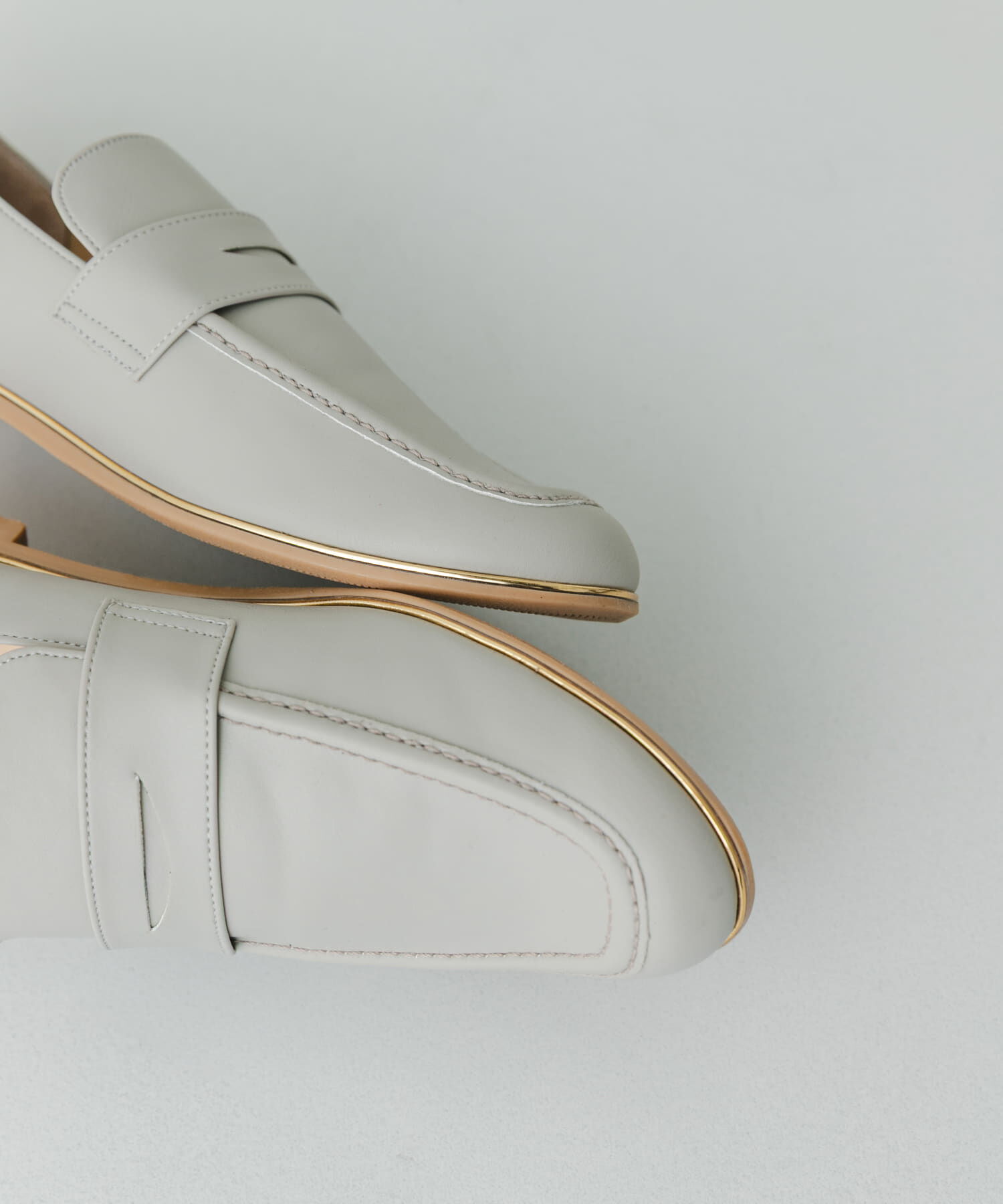 RODE SKO「『WEB限定』『MADE IN JAPAN』 ゴールドピースローファー」|ローファー|