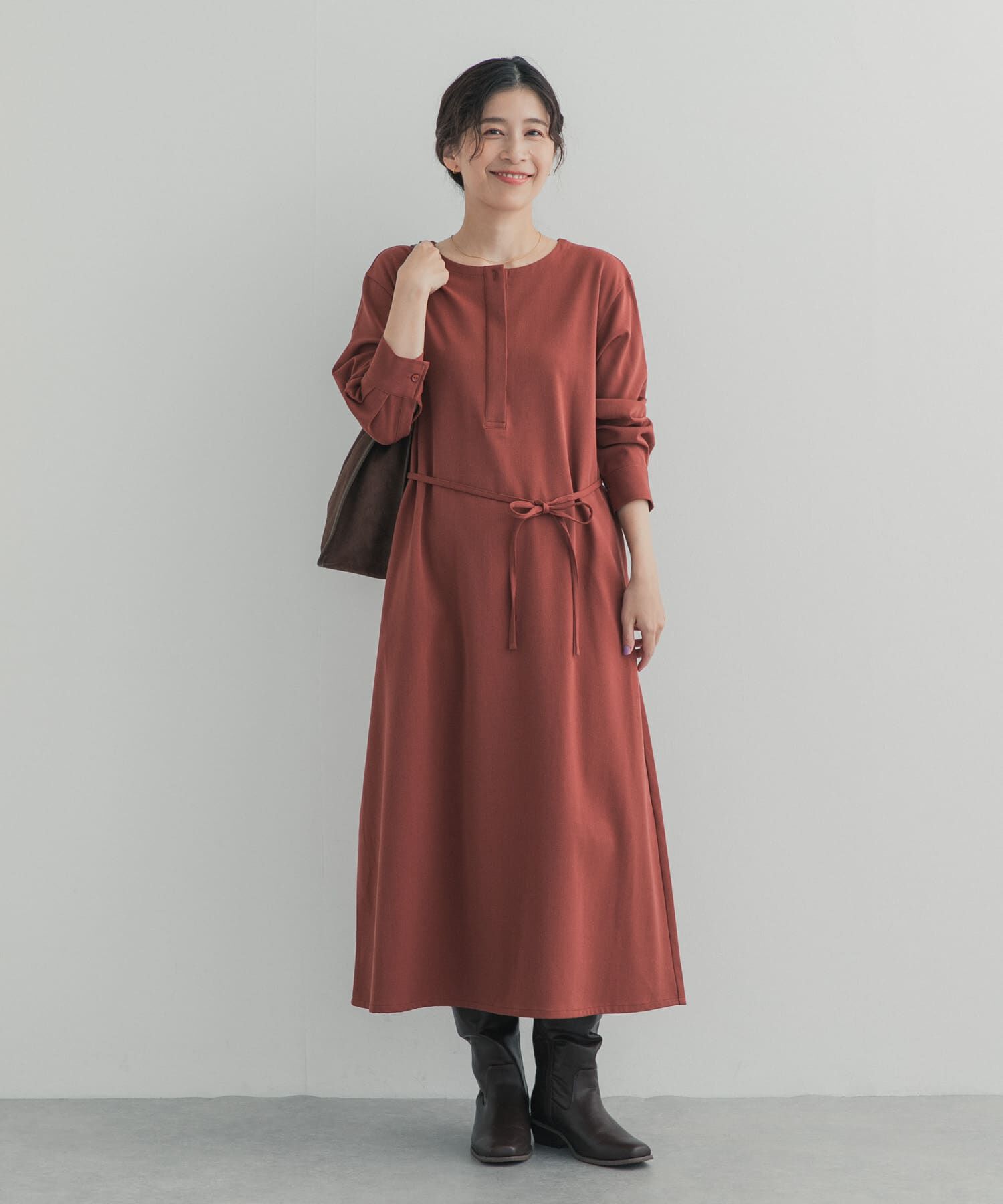 URBAN RESEARCH DOORS「『UR TECH』完声ヘンリーネックワンピース」|ワンピース|